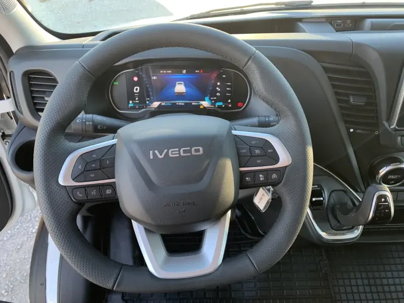 Kontener Iveco 10EP — zdjęcie 4